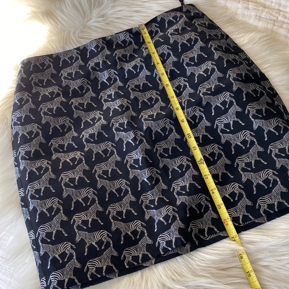 J. C r e w • Zebra pencil skirt - Picture 7 of 7